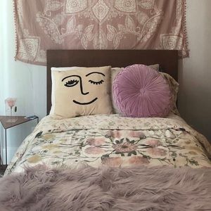 UO Daniella Twin Snooze Set